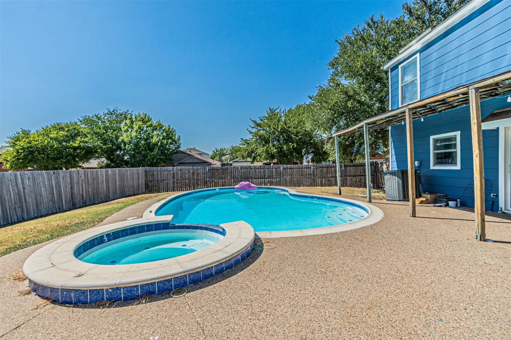 1125 Greenbend Drive Denton, TX 76210