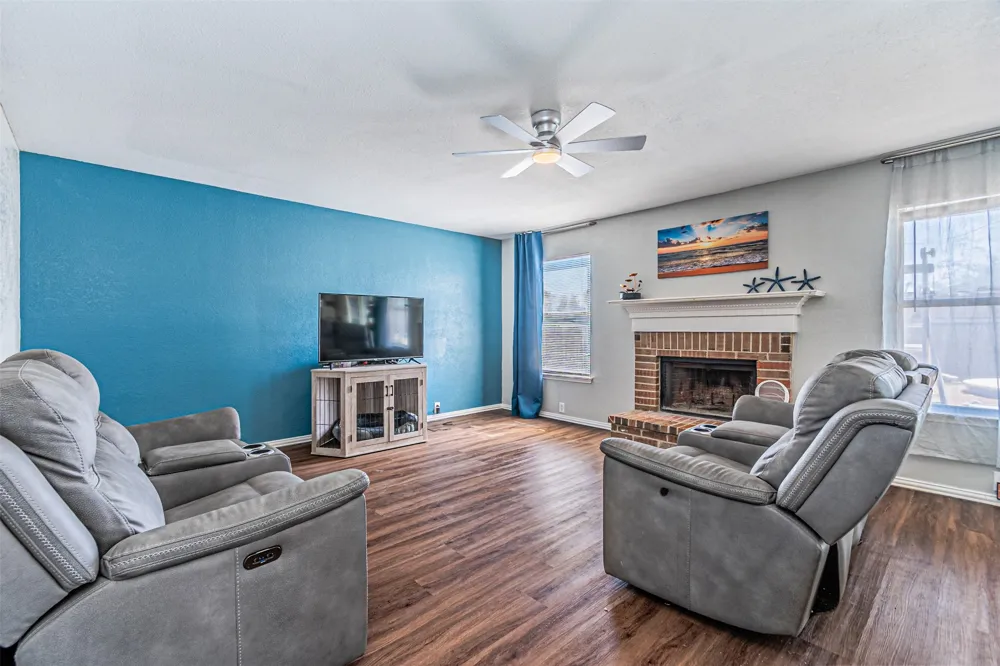 1125 Greenbend Drive Denton, TX 76210