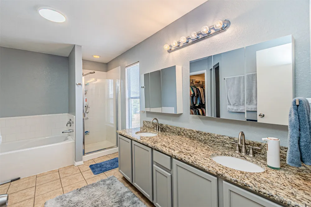 1125 Greenbend Drive Denton, TX 76210