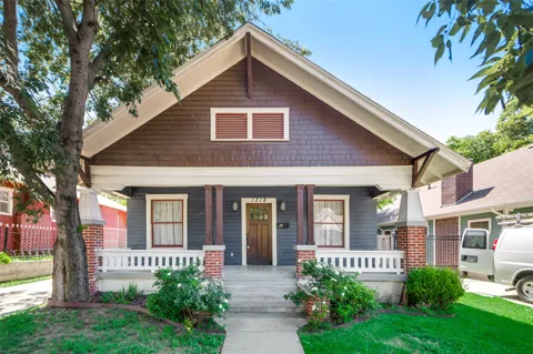 1318 Fairmount Avenue