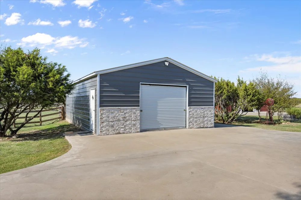 120 Private Road 2658 Walnut Springs, TX 76690