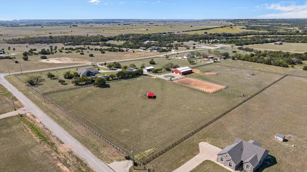 120 Private Road 2658 Walnut Springs, TX 76690