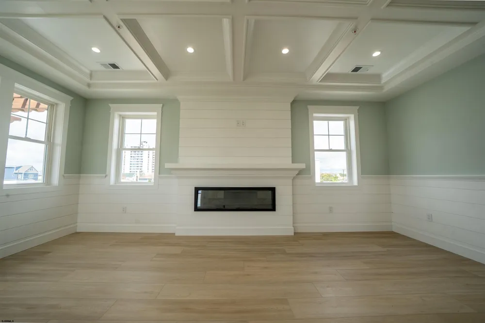 111 N Dorset Ventnor, NJ 08406