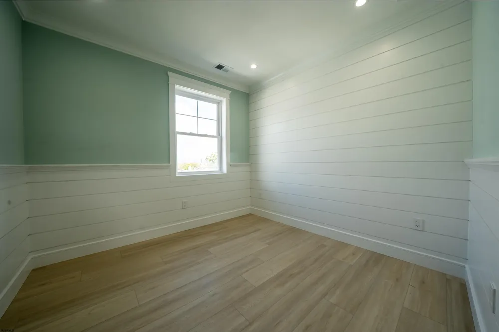 111 N Dorset Ventnor, NJ 08406