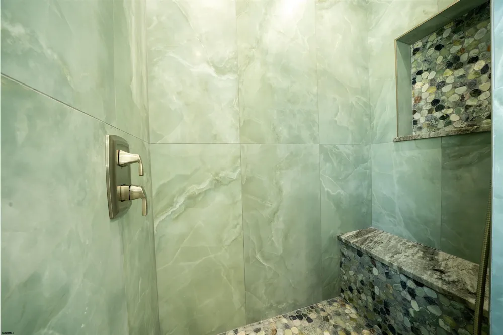 111 N Dorset Ventnor, NJ 08406