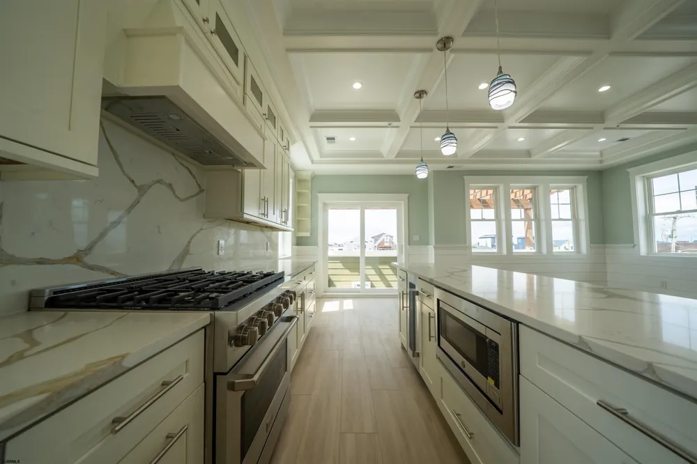 111 N Dorset Ventnor, NJ 08406
