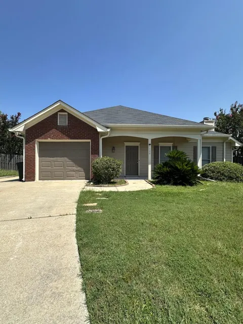 7124 Vinings Court