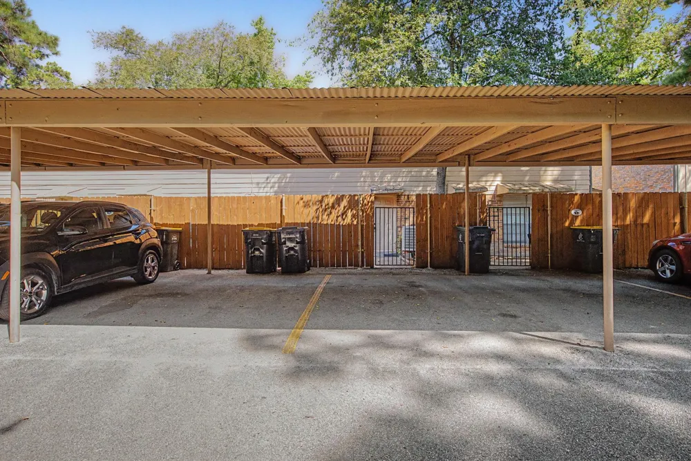 413 W Semands Avenue Conroe, TX 77301