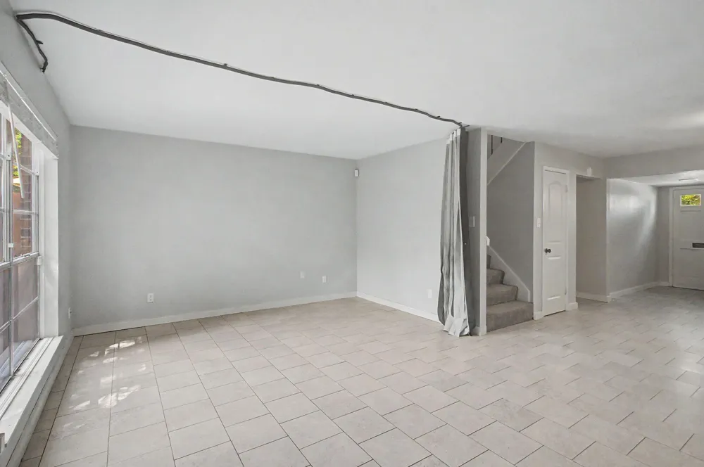 413 W Semands Avenue Conroe, TX 77301