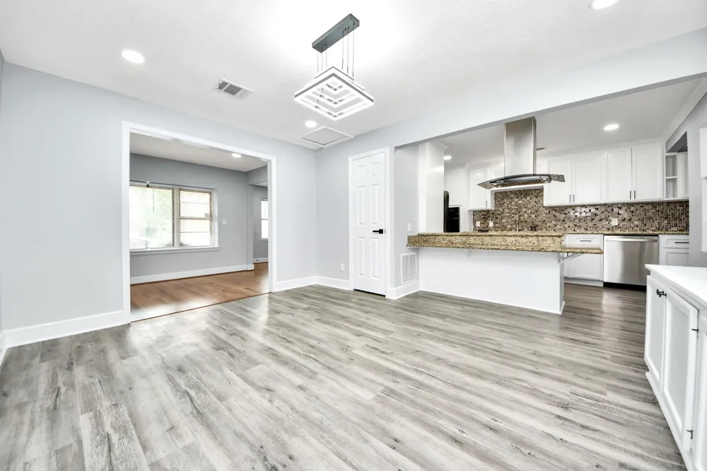 2212 Raspberry Lane Pasadena, TX 77502