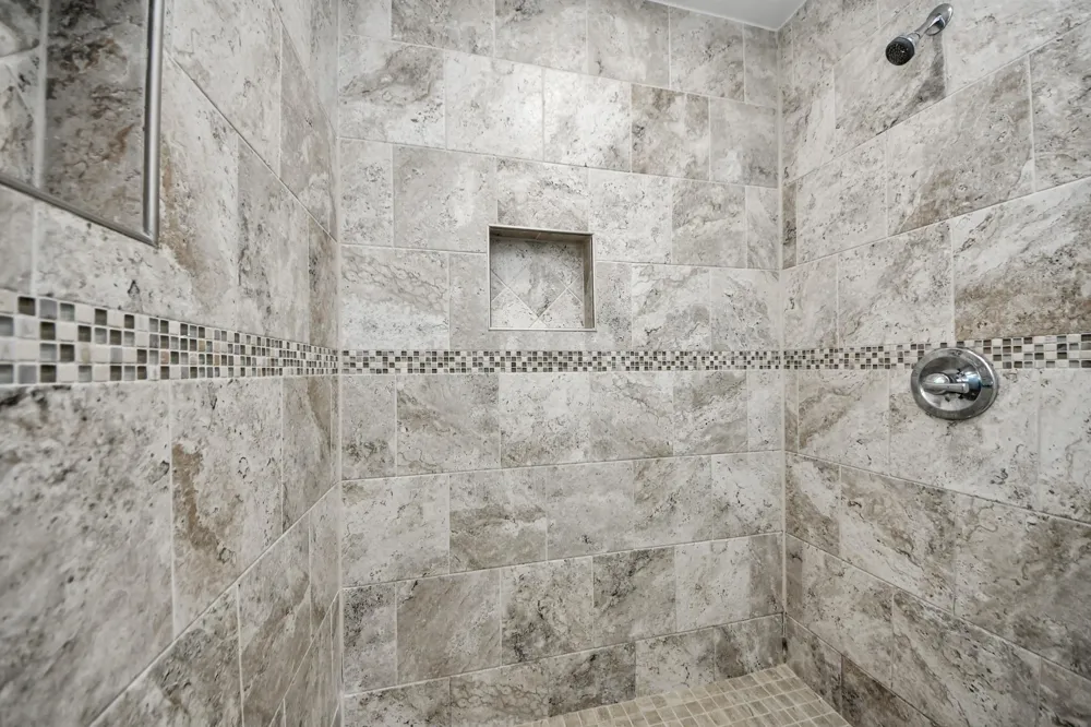 2212 Raspberry Lane Pasadena, TX 77502