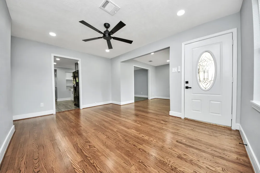2212 Raspberry Lane Pasadena, TX 77502