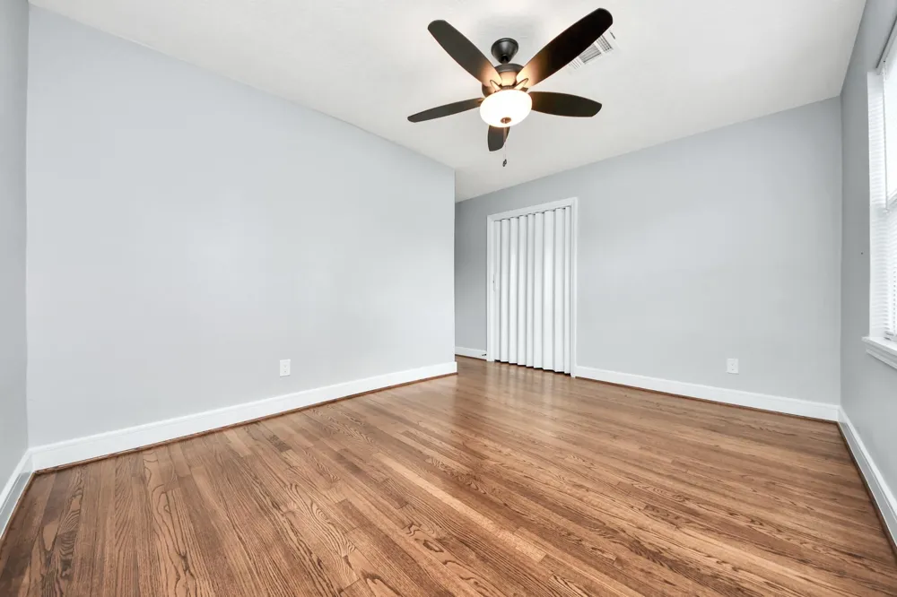 2212 Raspberry Lane Pasadena, TX 77502