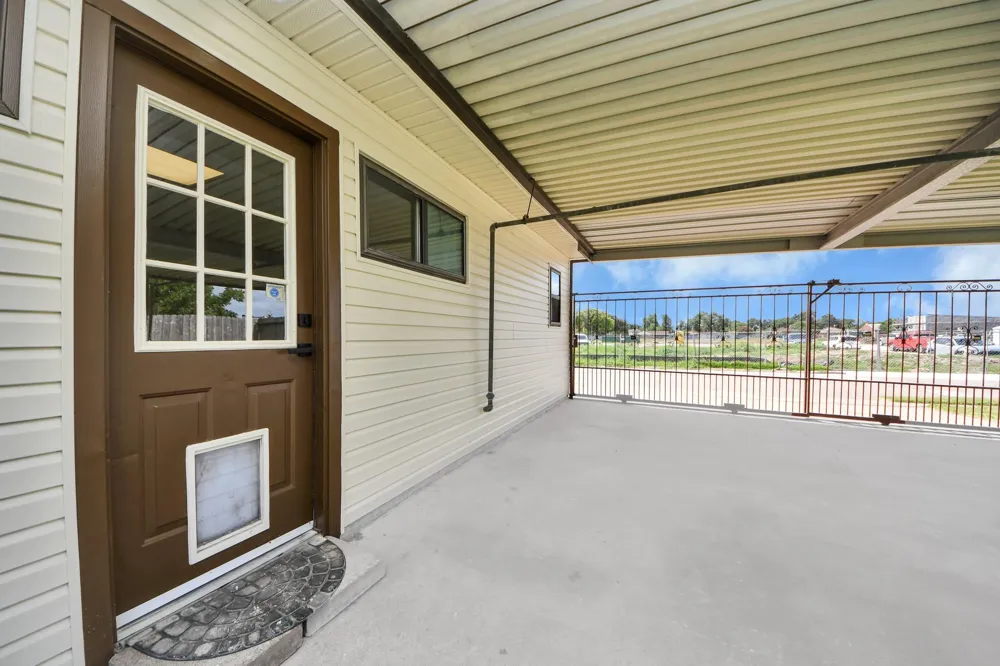 2212 Raspberry Lane Pasadena, TX 77502