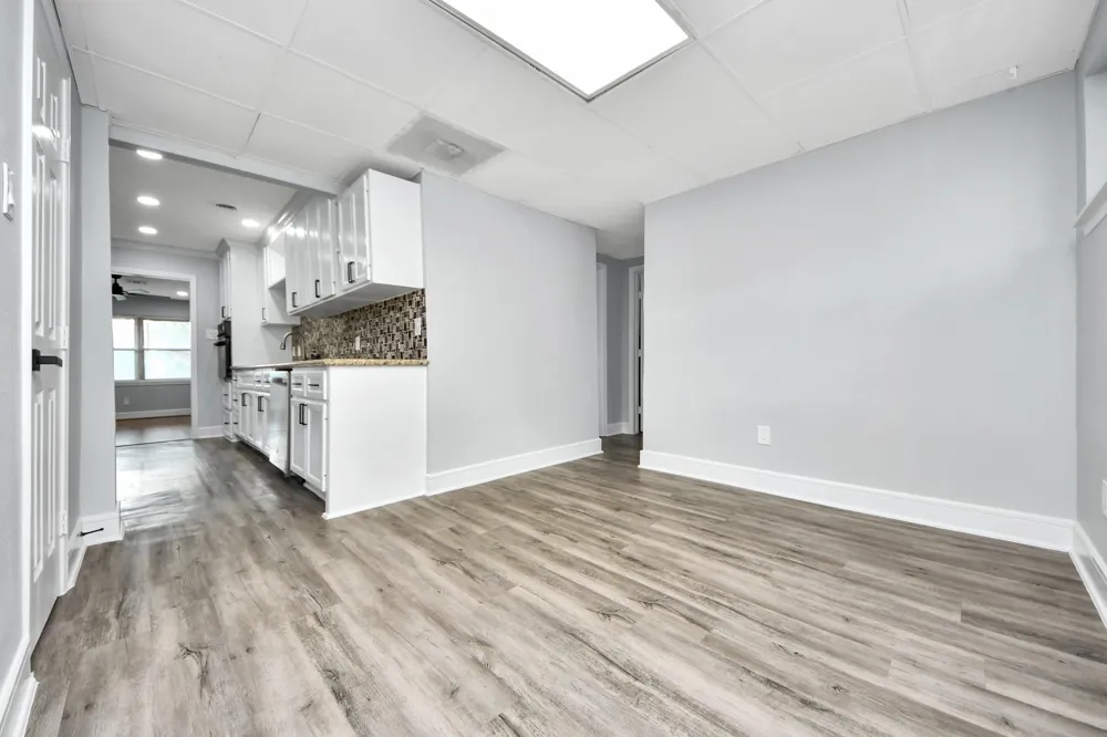 2212 Raspberry Lane Pasadena, TX 77502