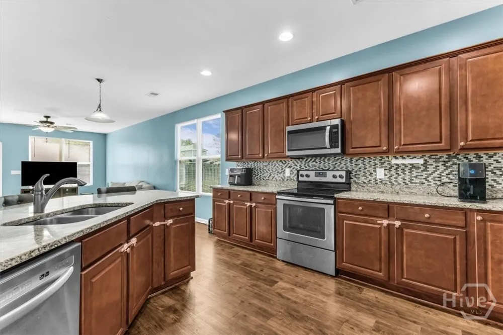 413 Lions Den Drive Pooler, GA 31322