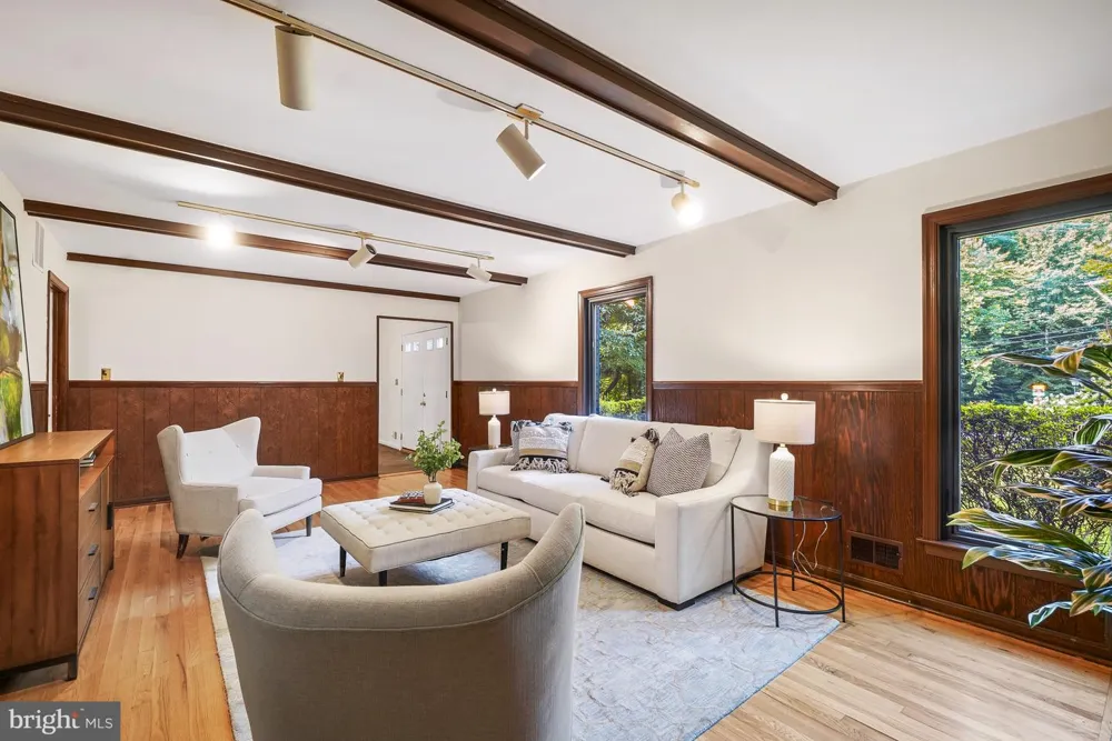 11701 BEEKMAN PLACE Potomac, MD 20854