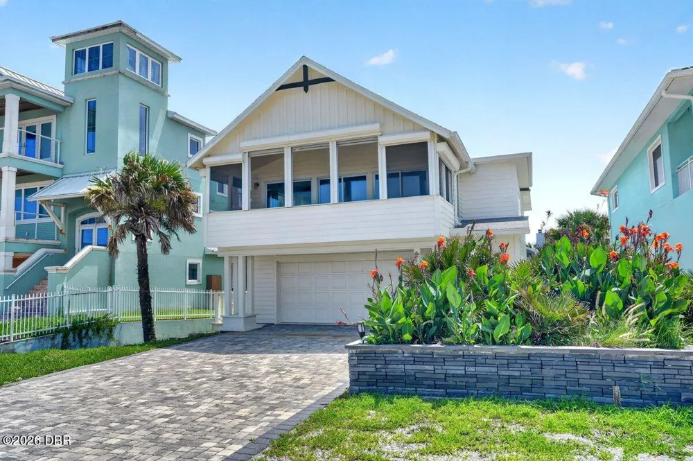 6118 S Atlantic Avenue New Smyrna Beach, FL 32169