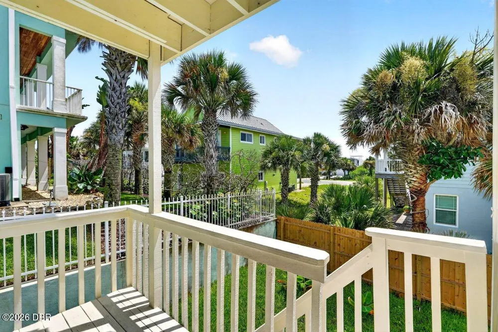 6118 S Atlantic Avenue New Smyrna Beach, FL 32169