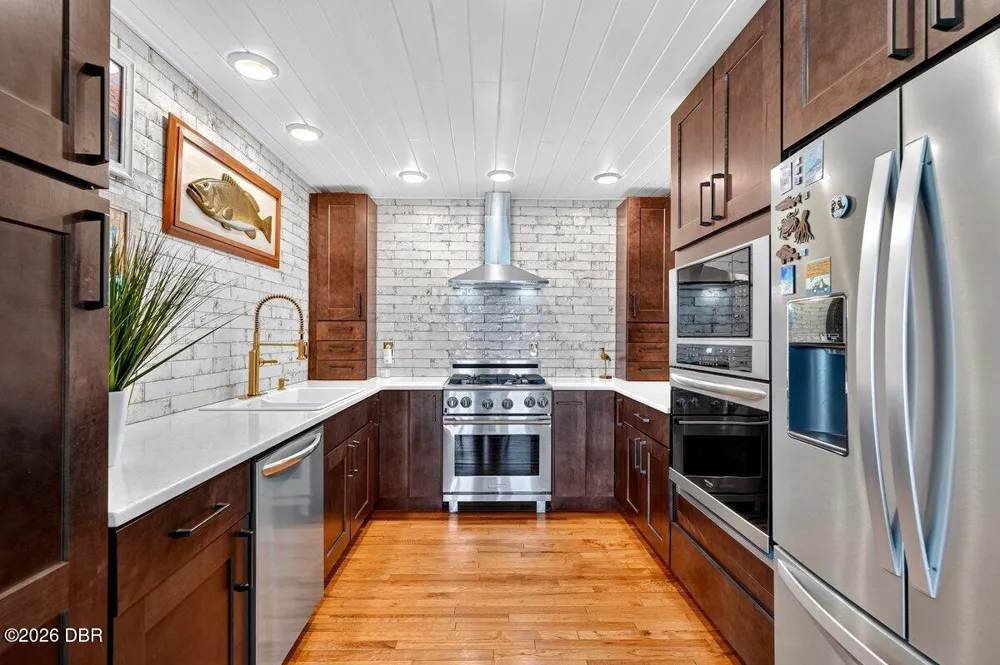 6118 S Atlantic Avenue New Smyrna Beach, FL 32169