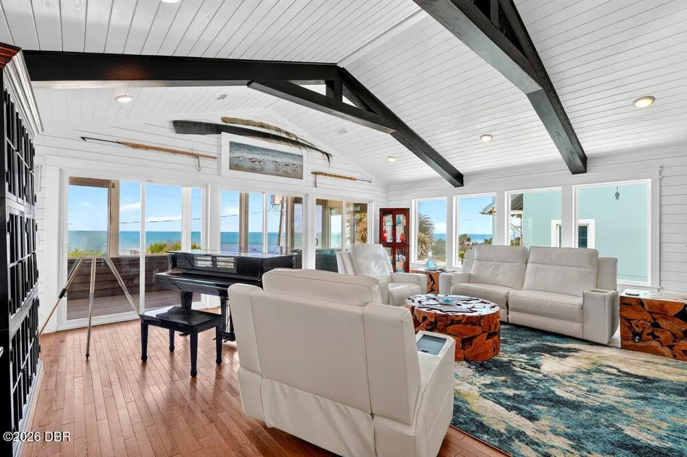 6118 S Atlantic Avenue New Smyrna Beach, FL 32169