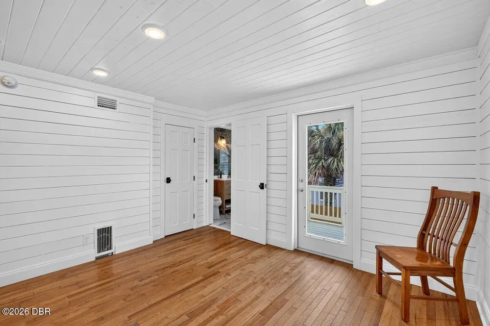 6118 S Atlantic Avenue New Smyrna Beach, FL 32169