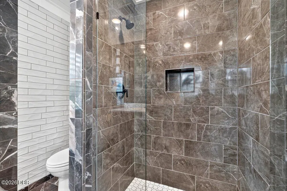 6118 S Atlantic Avenue New Smyrna Beach, FL 32169