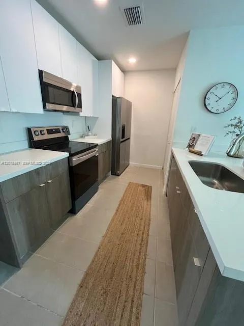 2511 Pierce St #5 Hollywood, FL 33020