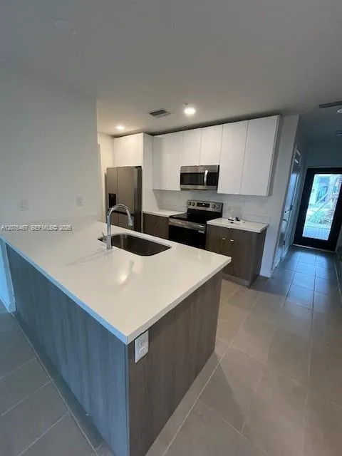 2511 Pierce St #5 Hollywood, FL 33020