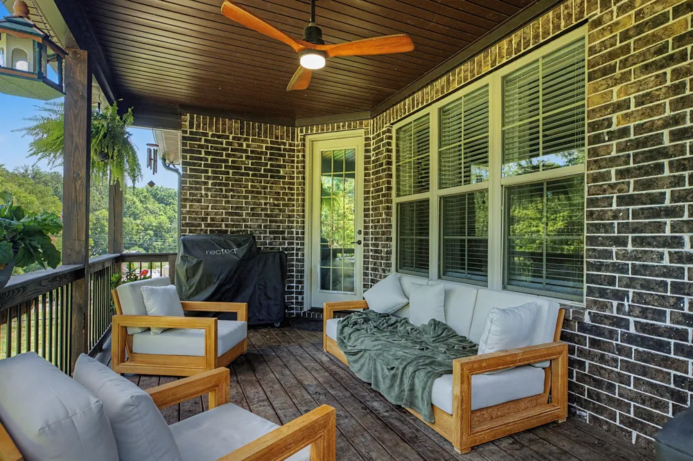 982 Luxborough Dr Hendersonville, TN 37075