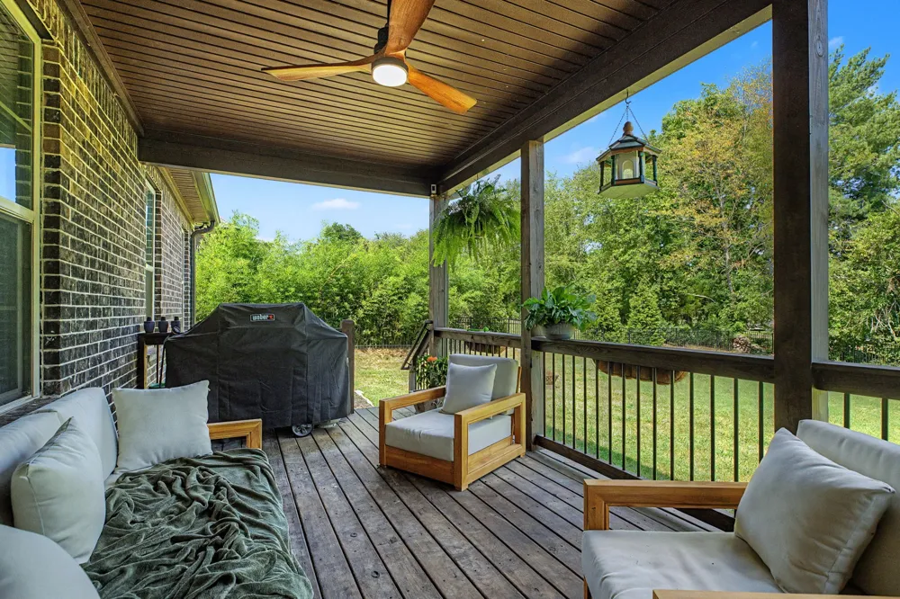 982 Luxborough Dr Hendersonville, TN 37075