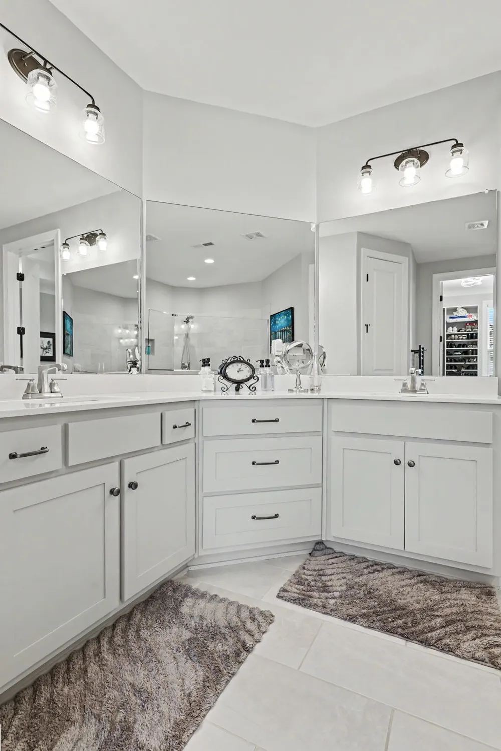 982 Luxborough Dr Hendersonville, TN 37075