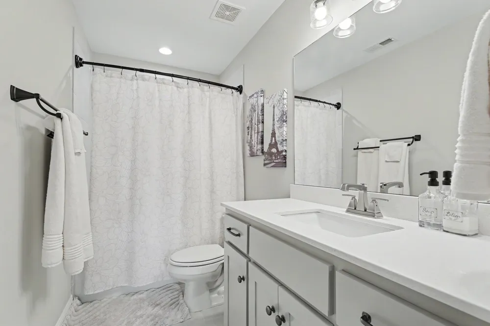982 Luxborough Dr Hendersonville, TN 37075