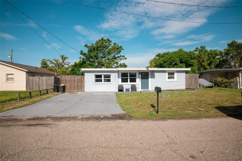 11041 TAFT DRIVE Port Richey, FL 34668