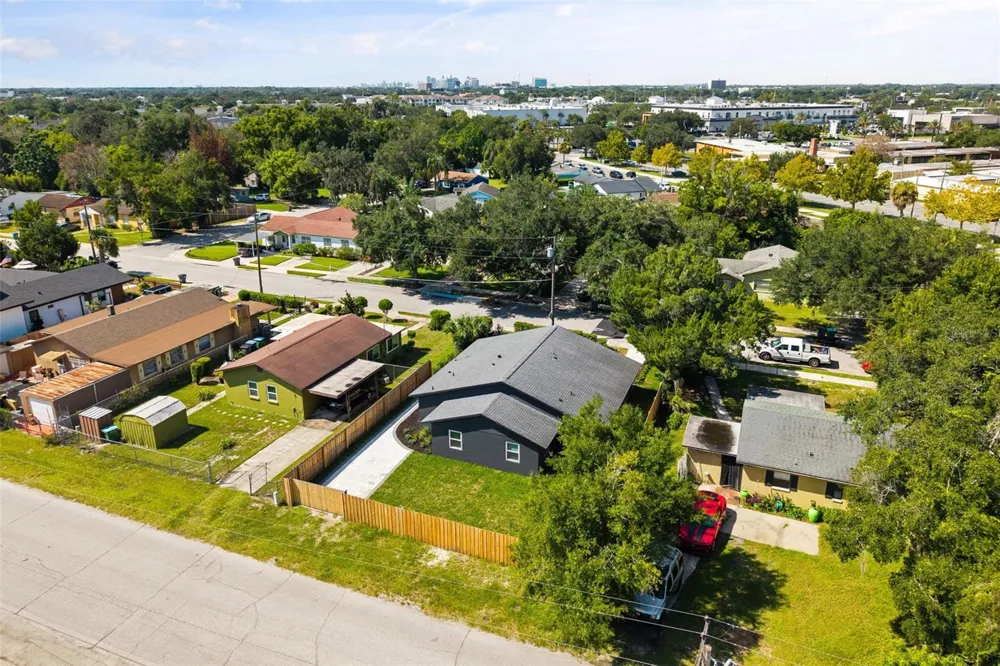 900 CARVER STREET Winter Park, FL 32789