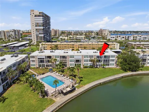 7405 BAY ISLAND DRIVE S #321