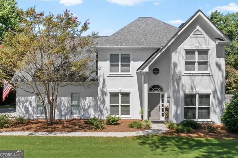 230 Greystone CT