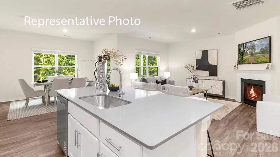 1141 Foxberry Lane Maiden, NC 28650