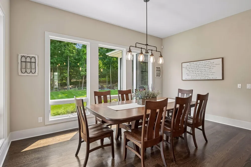 7400 Dogwood Road Chanhassen, MN 55331