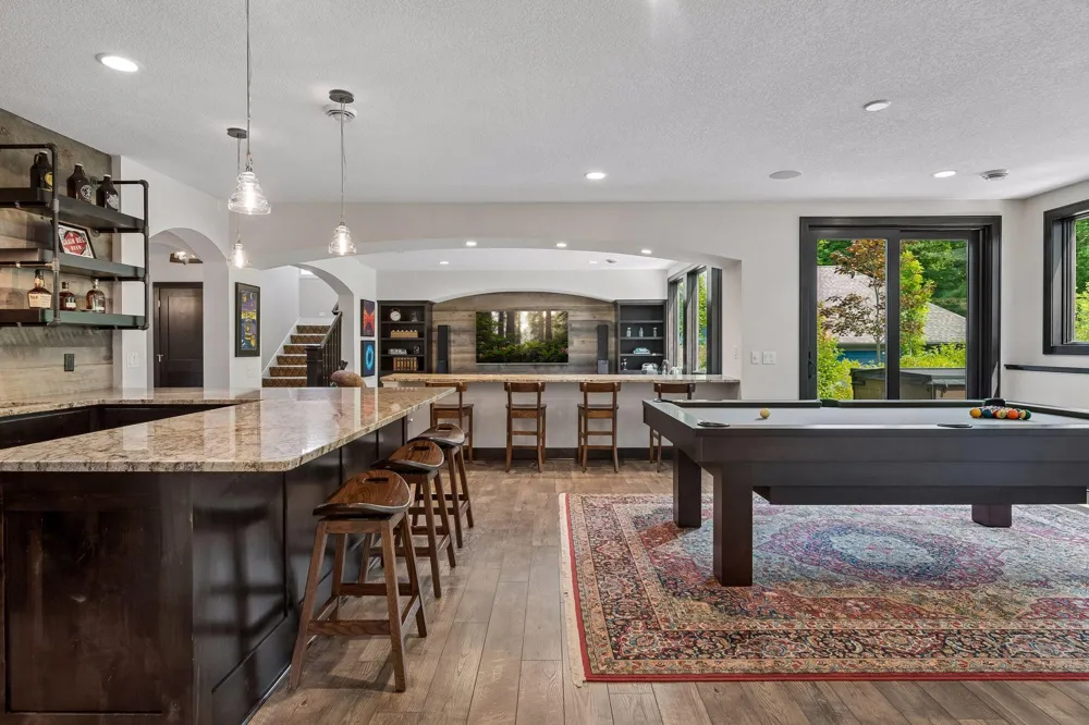 7400 Dogwood Road Chanhassen, MN 55331