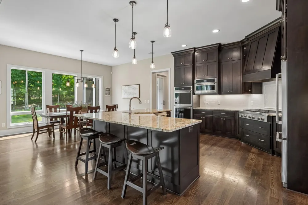 7400 Dogwood Road Chanhassen, MN 55331