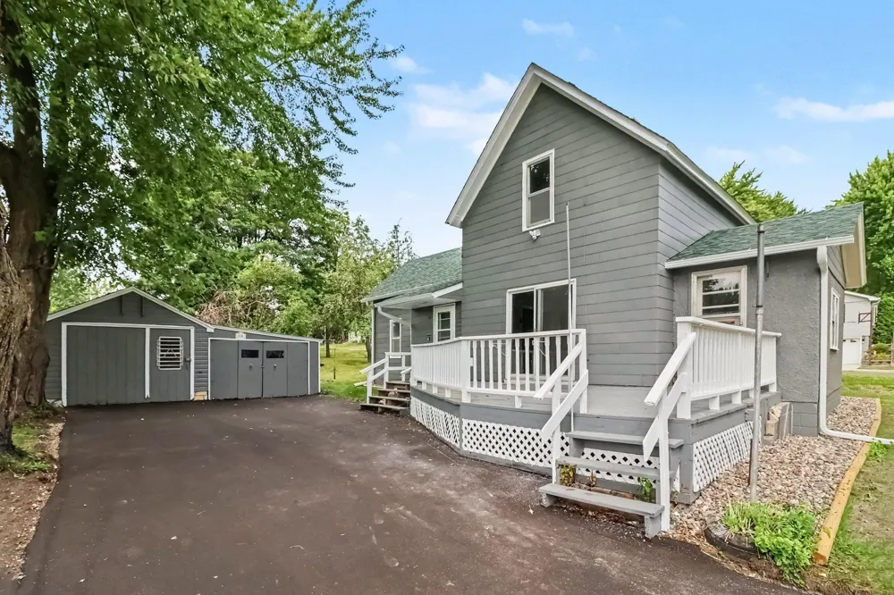 333 2nd Avenue NW Lonsdale, MN 55046