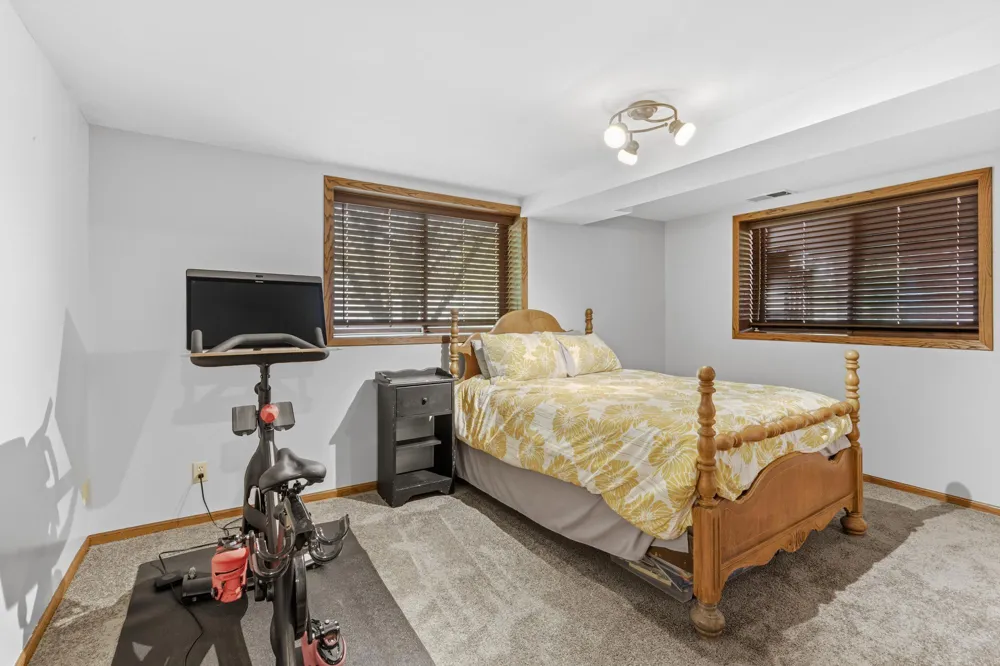 840 Hallam Avenue Mahtomedi, MN 55115