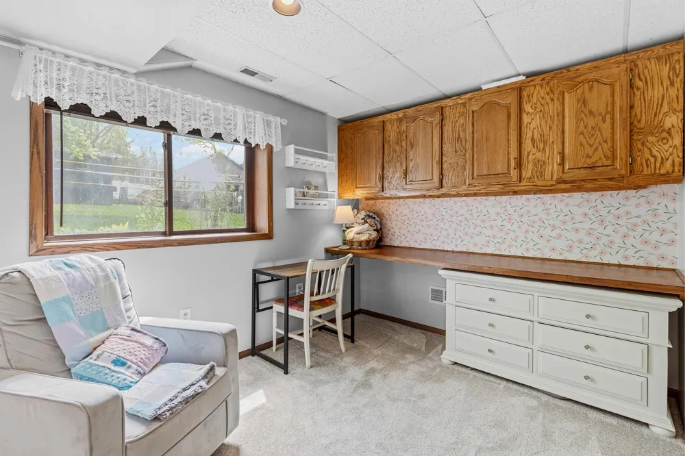 840 Hallam Avenue Mahtomedi, MN 55115