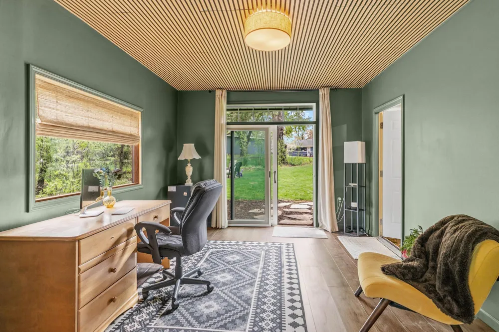 840 Hallam Avenue Mahtomedi, MN 55115