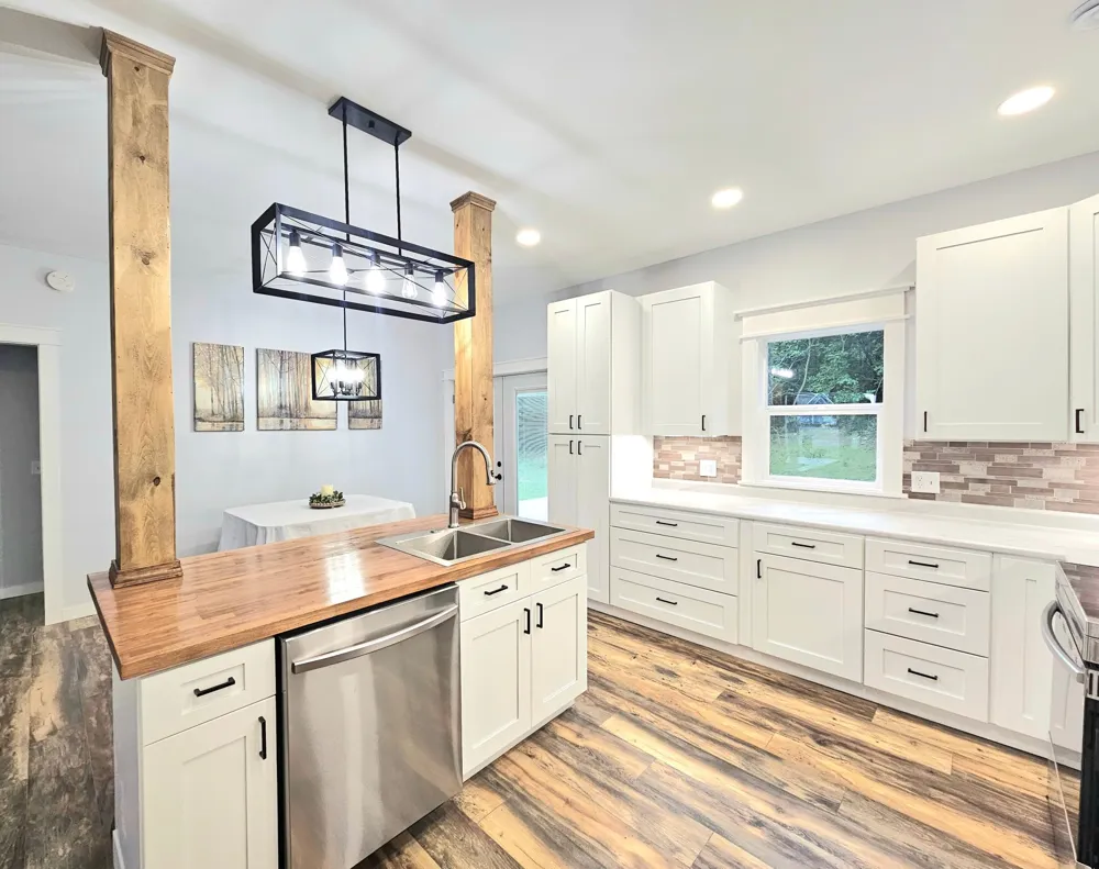 912 Carter Circle Eveleth, MN 55734