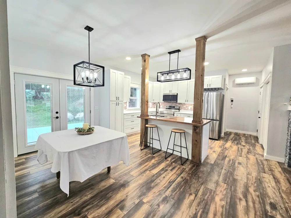 912 Carter Circle Eveleth, MN 55734