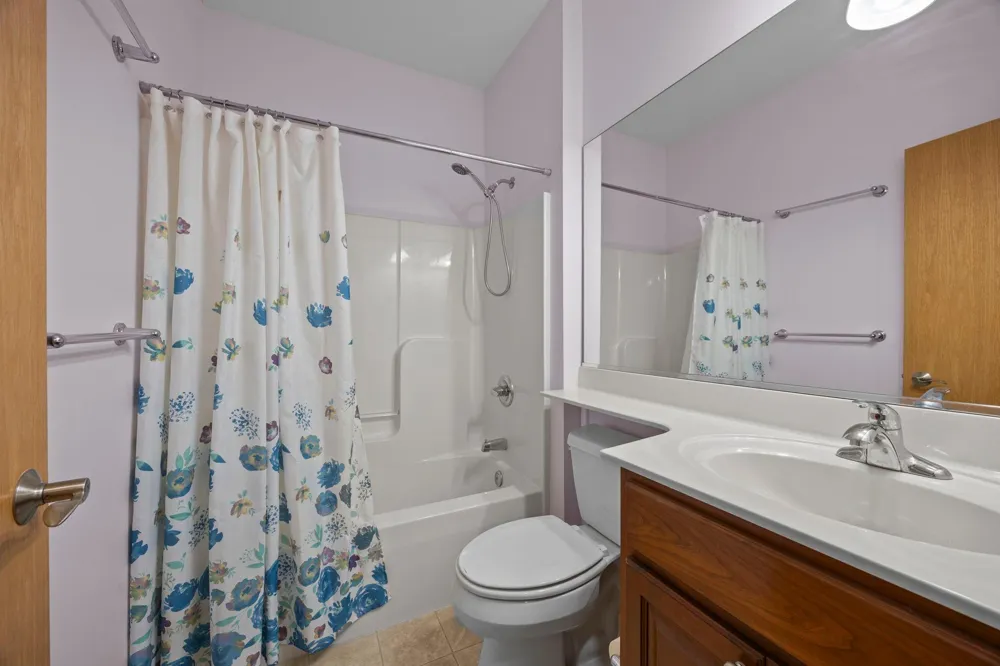 755 Hickory Way #2 Lake City, MN 55041