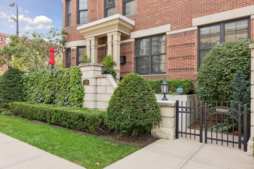 575 S 10th Street Minneapolis, MN 55404