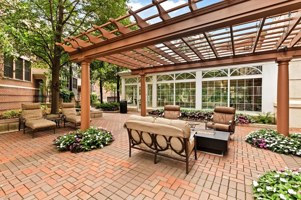 575 S 10th Street Minneapolis, MN 55404